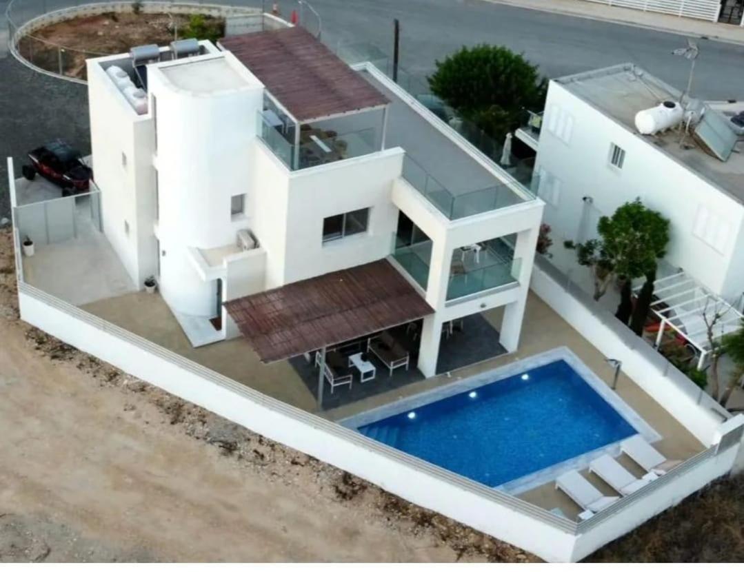 Geo Panoramic Villa +Pool +Game Room +Gym Protaras Luaran gambar